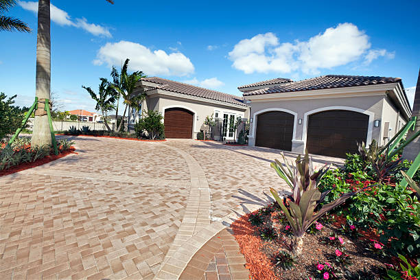 Best Interlocking Driveway Pavers  in Mayer, AZ